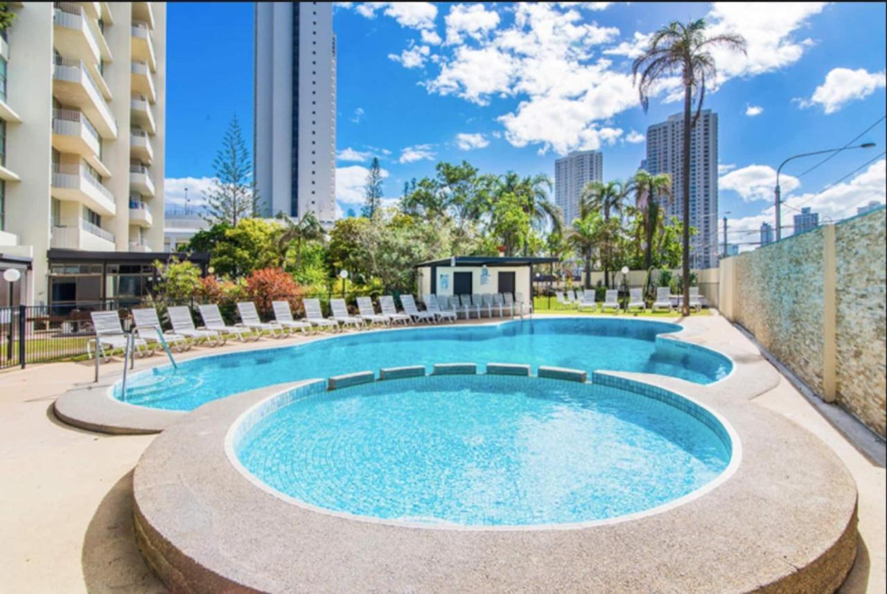 31st Floor Sensational Views Apartment Gold Coast