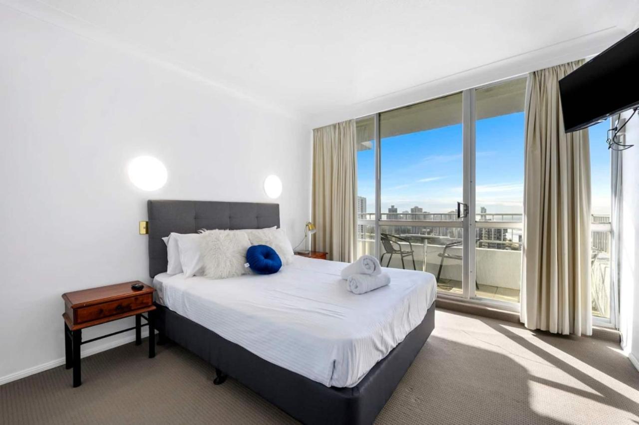 Apartment 31st Floor Sensational Views Gold Coast